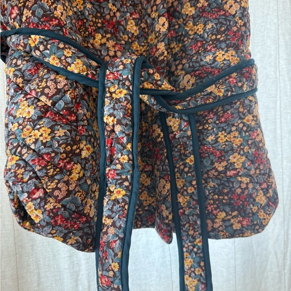 Blank NYC Floral Quilted Vest - Picture 3 of 5